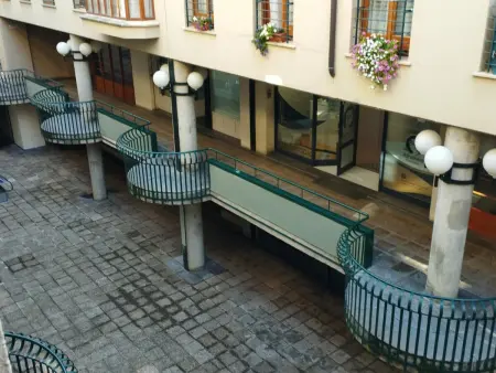T3 centre Jaca, 4 personnes, parking inclus : photo 14