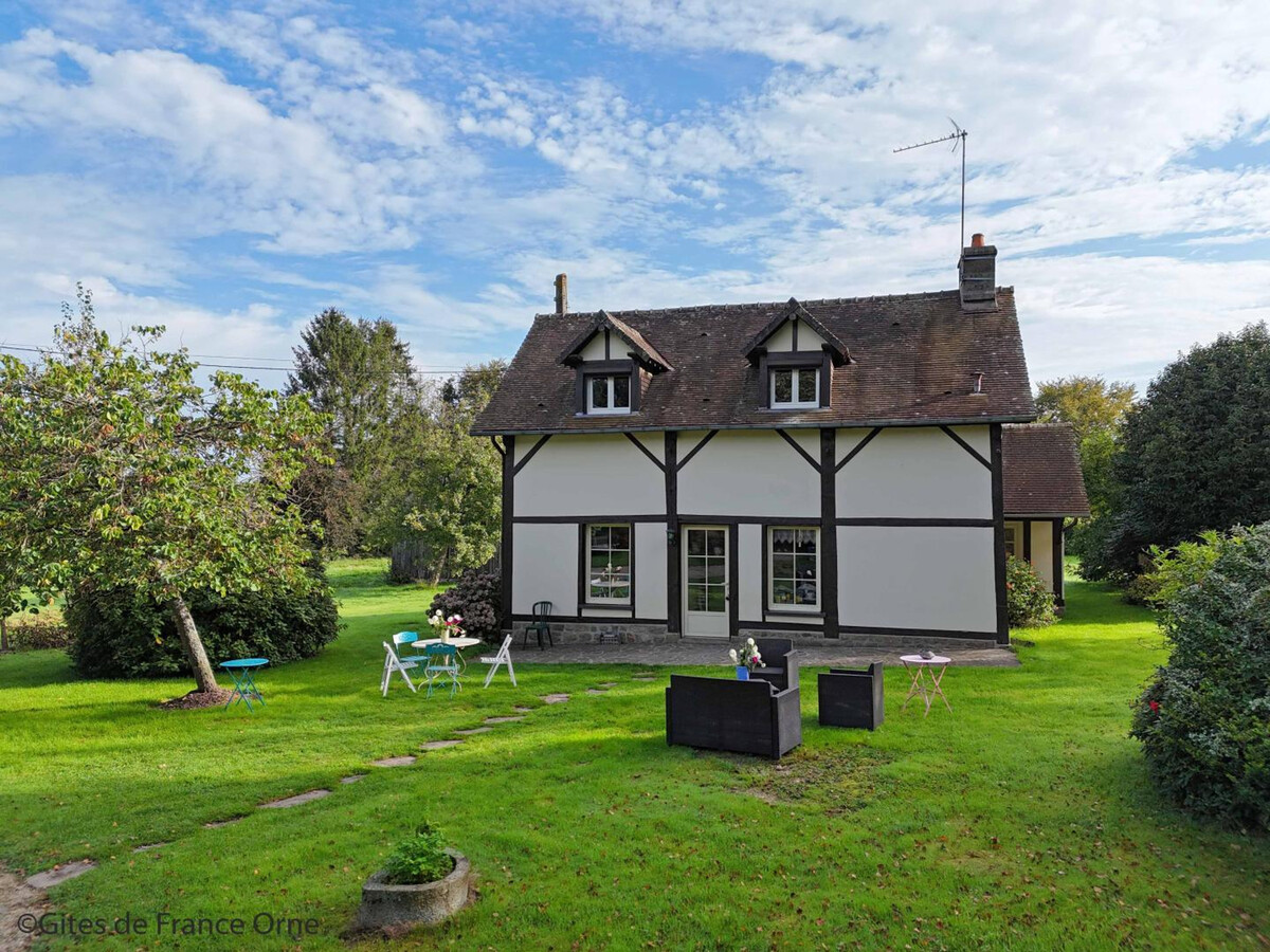 Gîte Marcel, maison de campagne 3 chambres avec jardin arboré - Photo 1