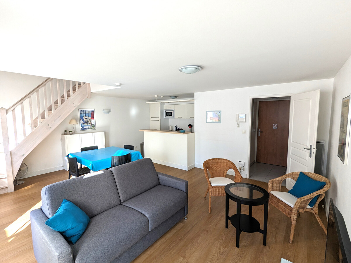 Duplex T3 lumineux avec balcon Sud et parking à Arcachon - Photo 4