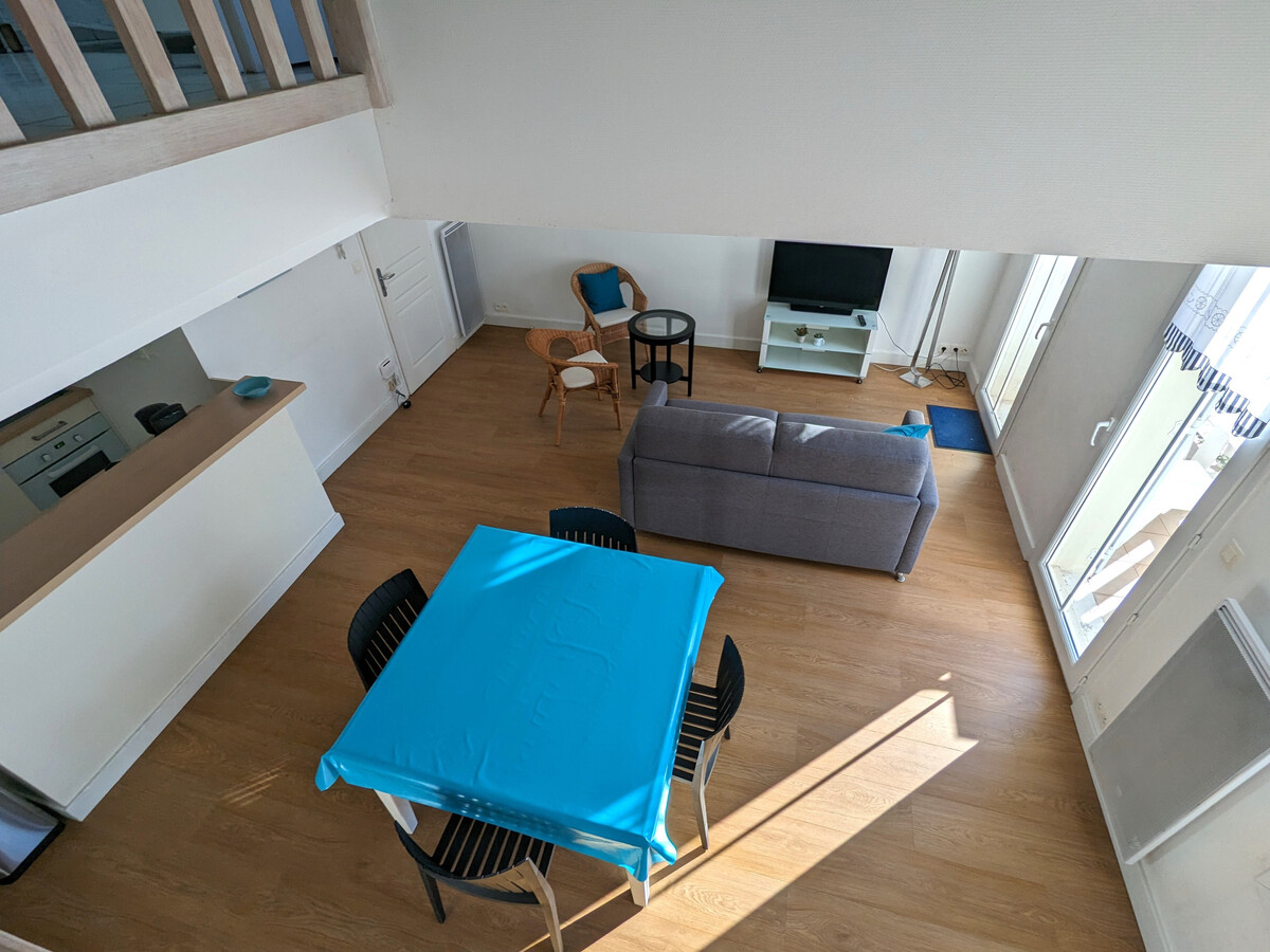 Duplex T3 lumineux avec balcon Sud et parking à Arcachon - Photo 10