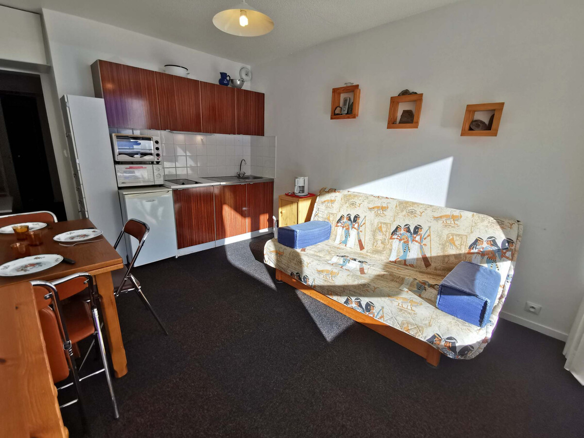 Studio cabine skis aux pieds, balcon vue piste - Photo 4