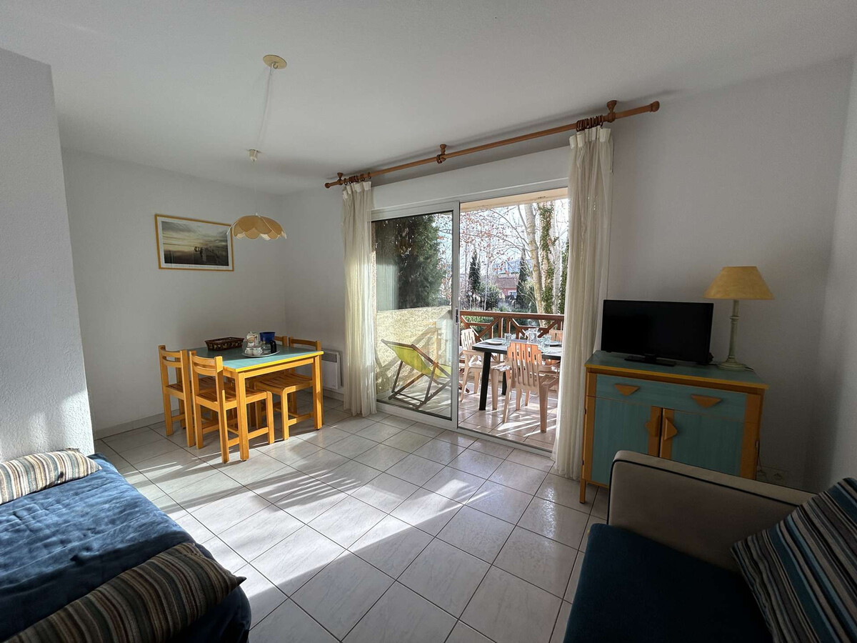 Appartement 2 chambres Port Camargue, terrasse sud vue parc - Photo 8