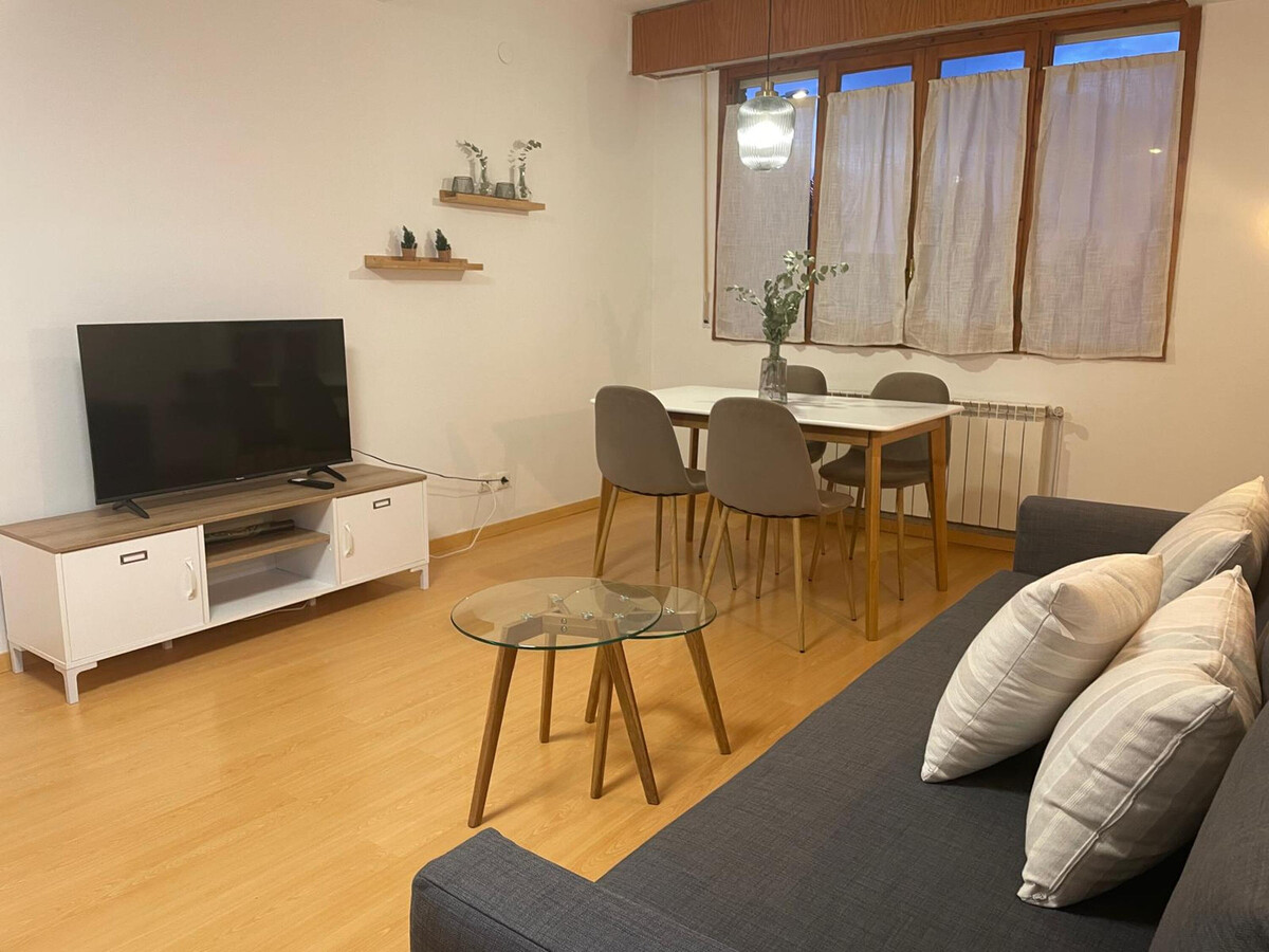 Appartement 2 chambres à Jaca avec piscine estivale - Photo 6