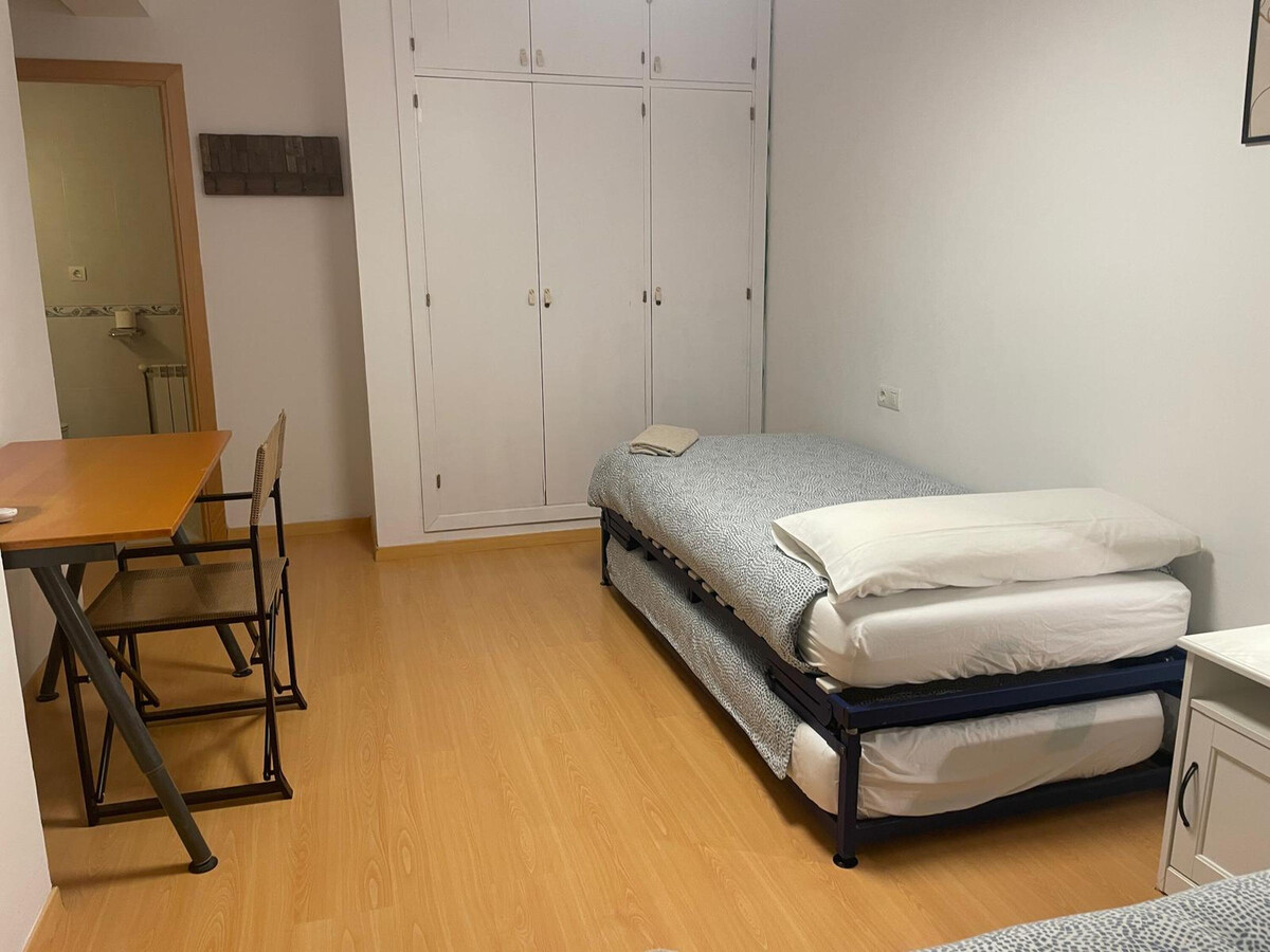 Appartement 2 chambres à Jaca avec piscine estivale - Photo 17