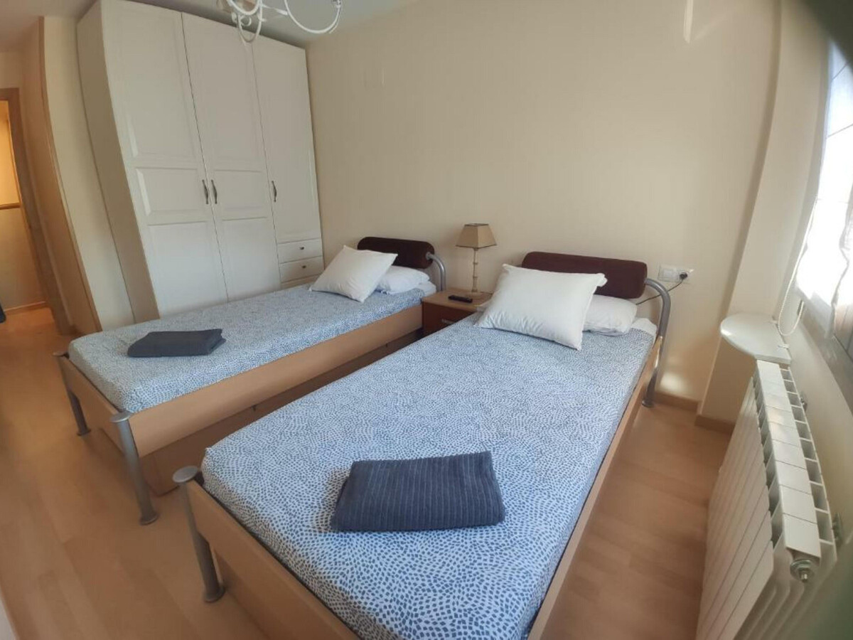 Appartement 6 personnes Villanúa, 15 min des pistes - Photo 2