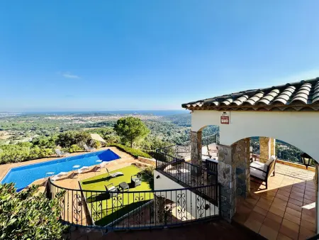 Villa 4 chambres, piscine privée et vue mer à Sant Feliu - Photo 4