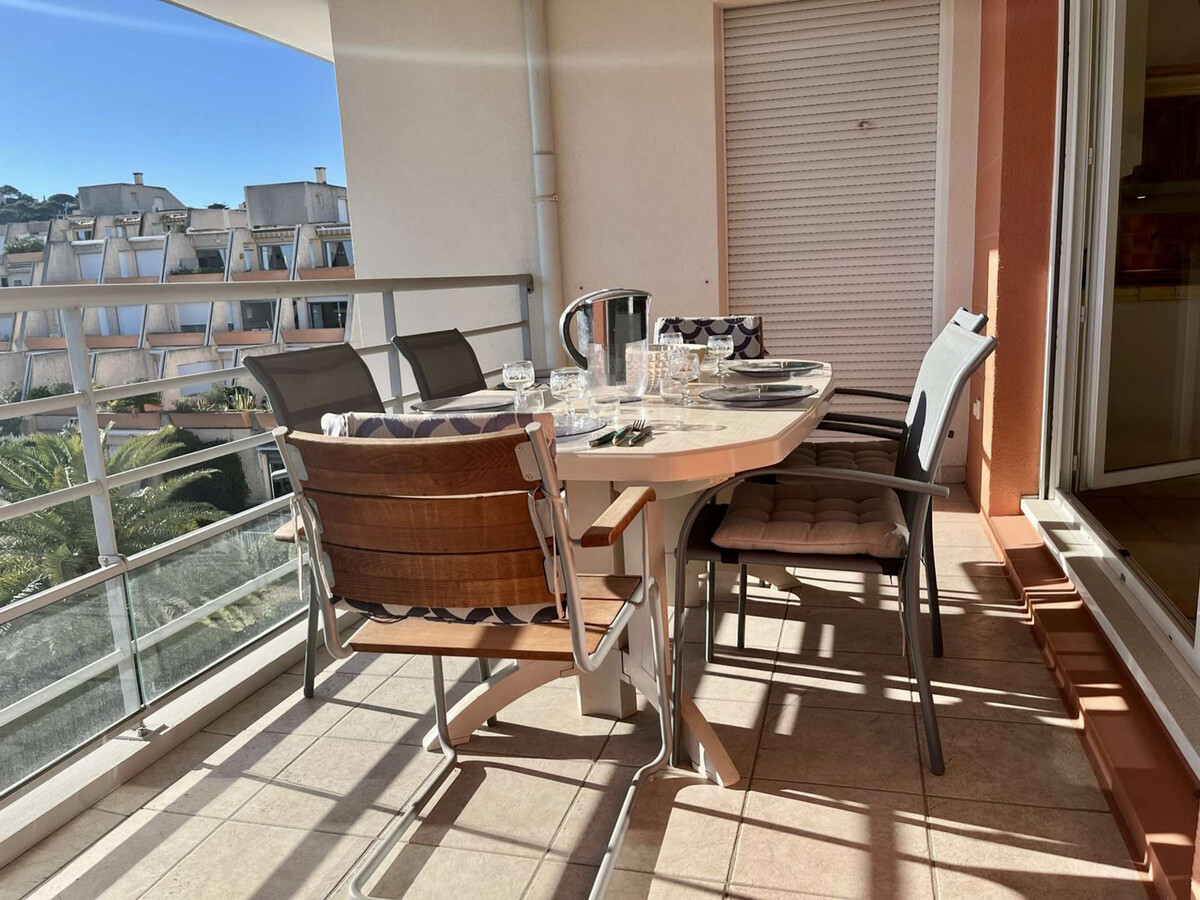 T4 Cavalaire face au Casino, 2 terrasses, parking privé - Photo 5