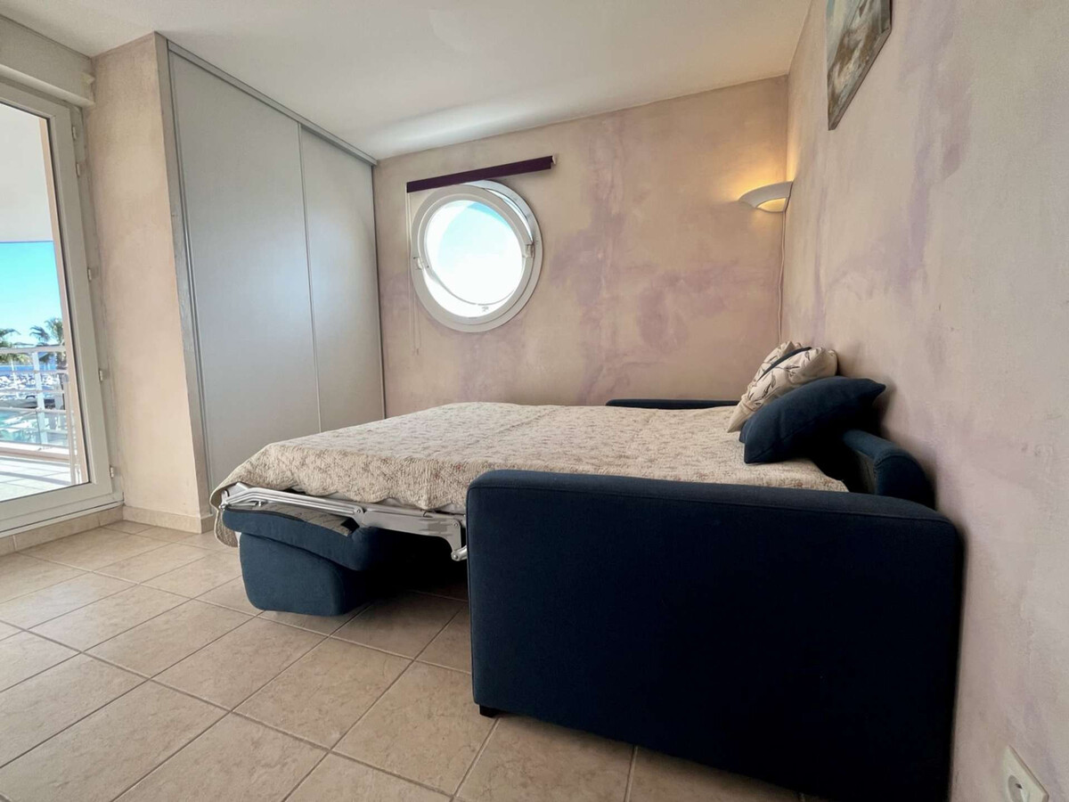 T4 Cavalaire face au Casino, 2 terrasses, parking privé - Photo 15
