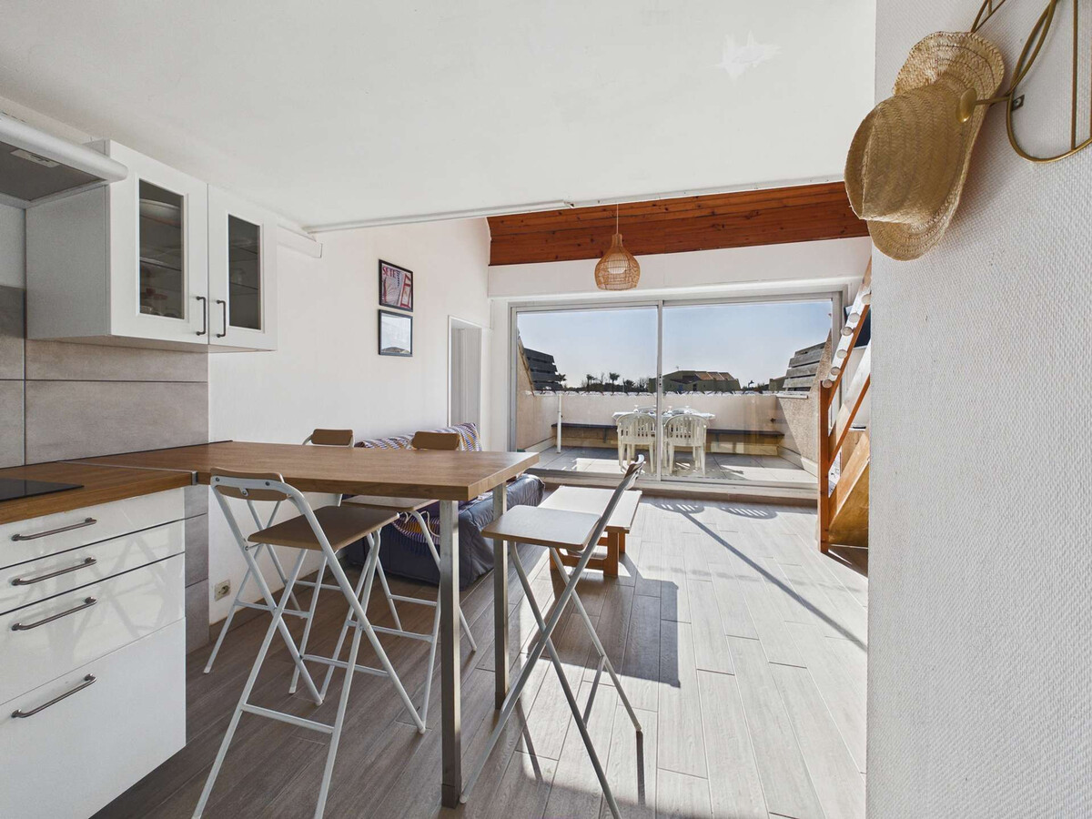 Duplex 6 pers climatisé, terrasse sud 12m² à Marseillan-Plage - Photo 5