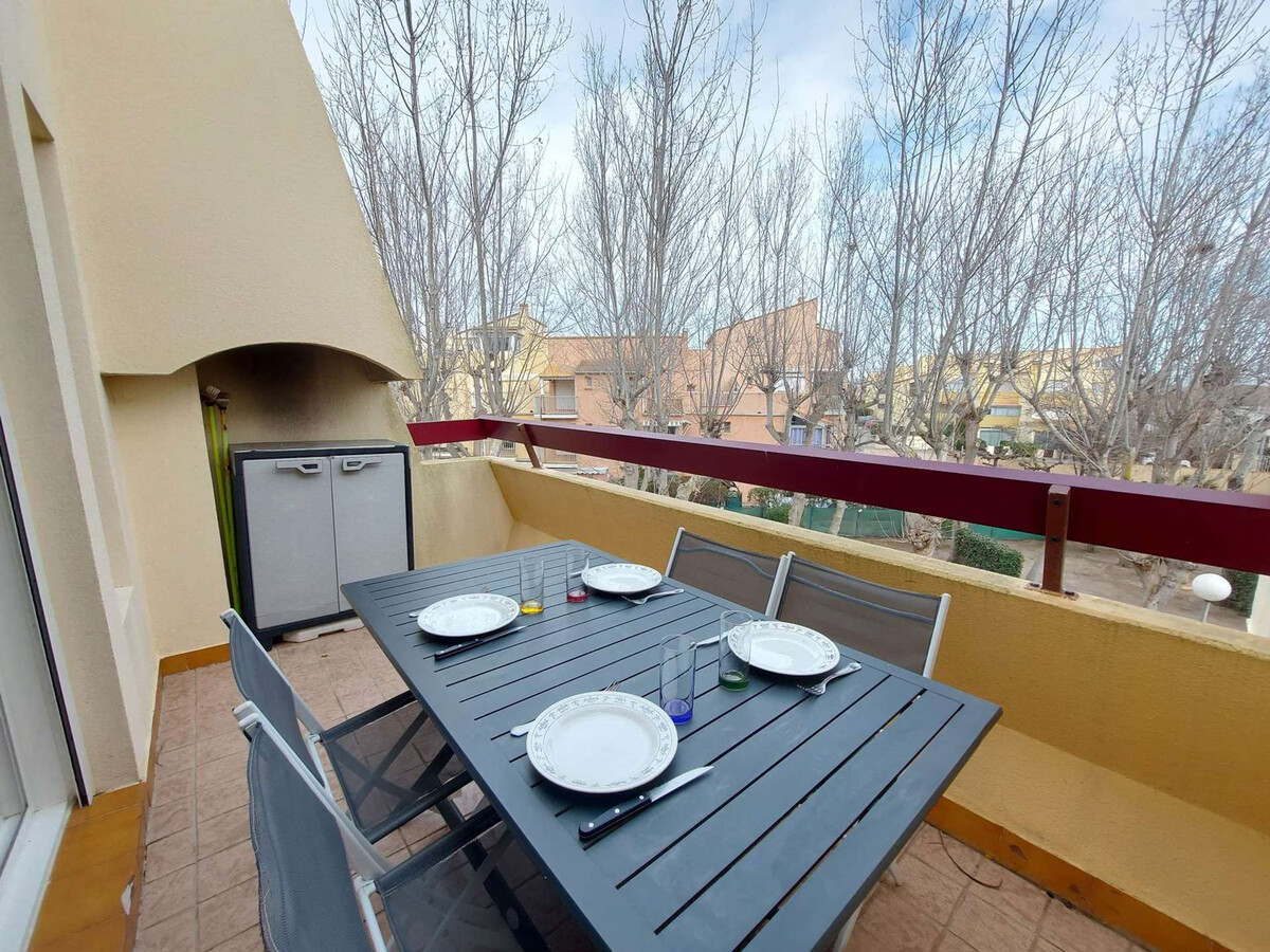Appartement 2 pièces mezzanine, terrasse et parking à Marseillan-Plage - Photo 2