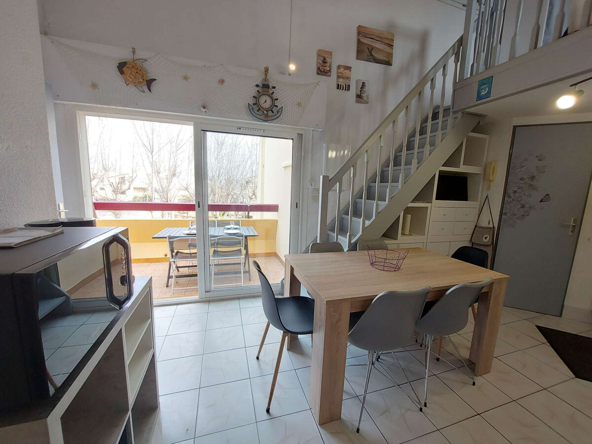 Appartement 2 pièces mezzanine, terrasse et parking à Marseillan-Plage - Photo 6
