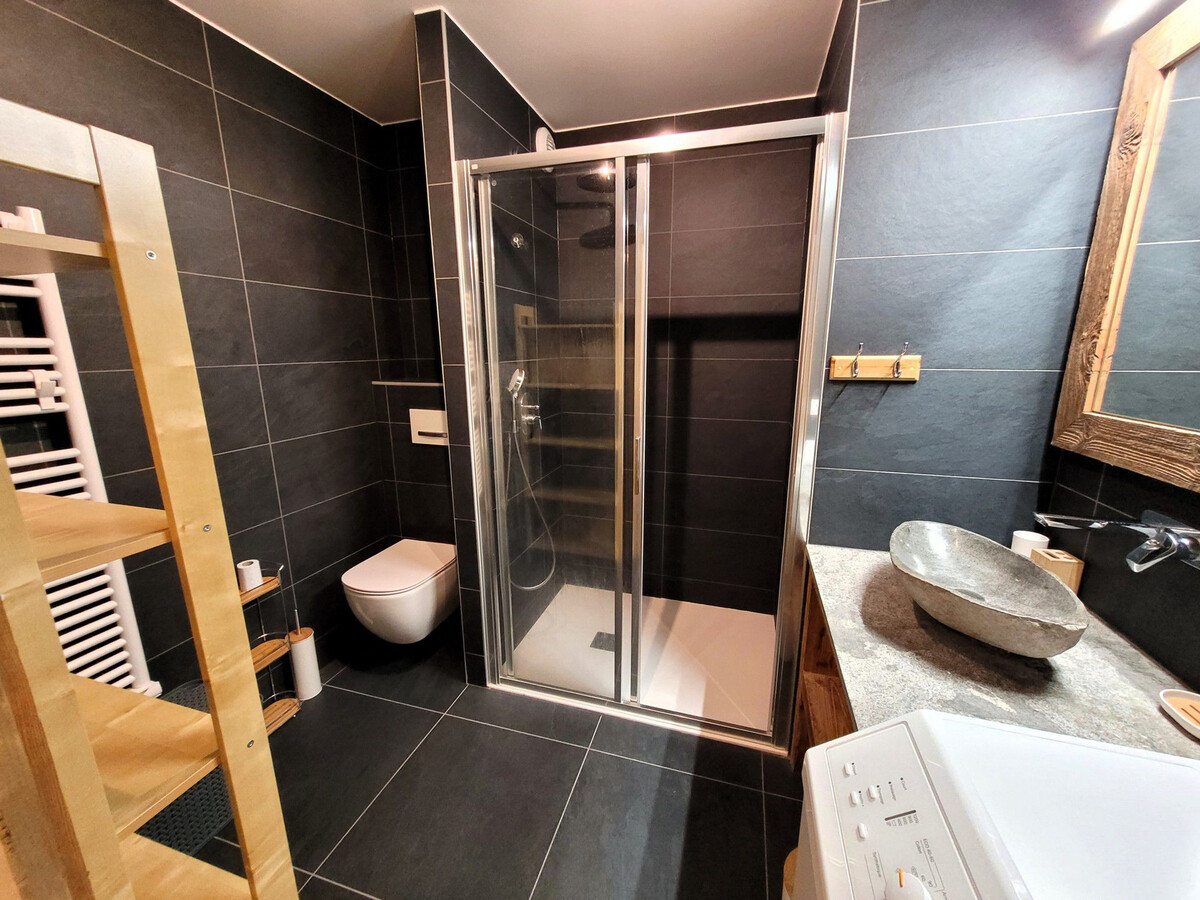 Appartement neuf 4 pers aux Gets, parking et casier à ski - Photo 6
