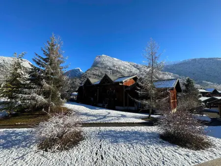 Appartement 43m² piscine à Samoëns, 50m du ski-bus : photo 15