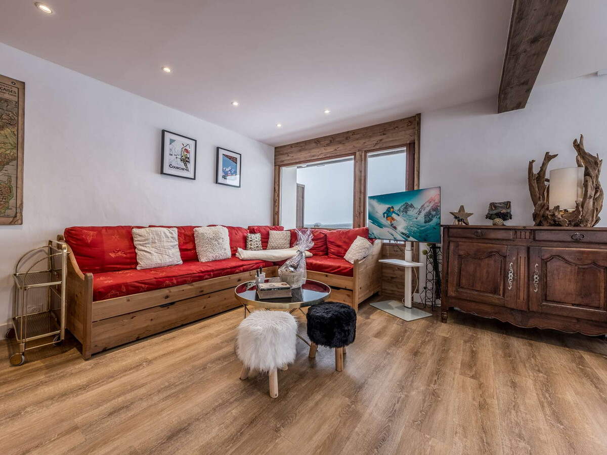 Appartement rénové Courchevel 1850, skis aux pieds - Photo 1
