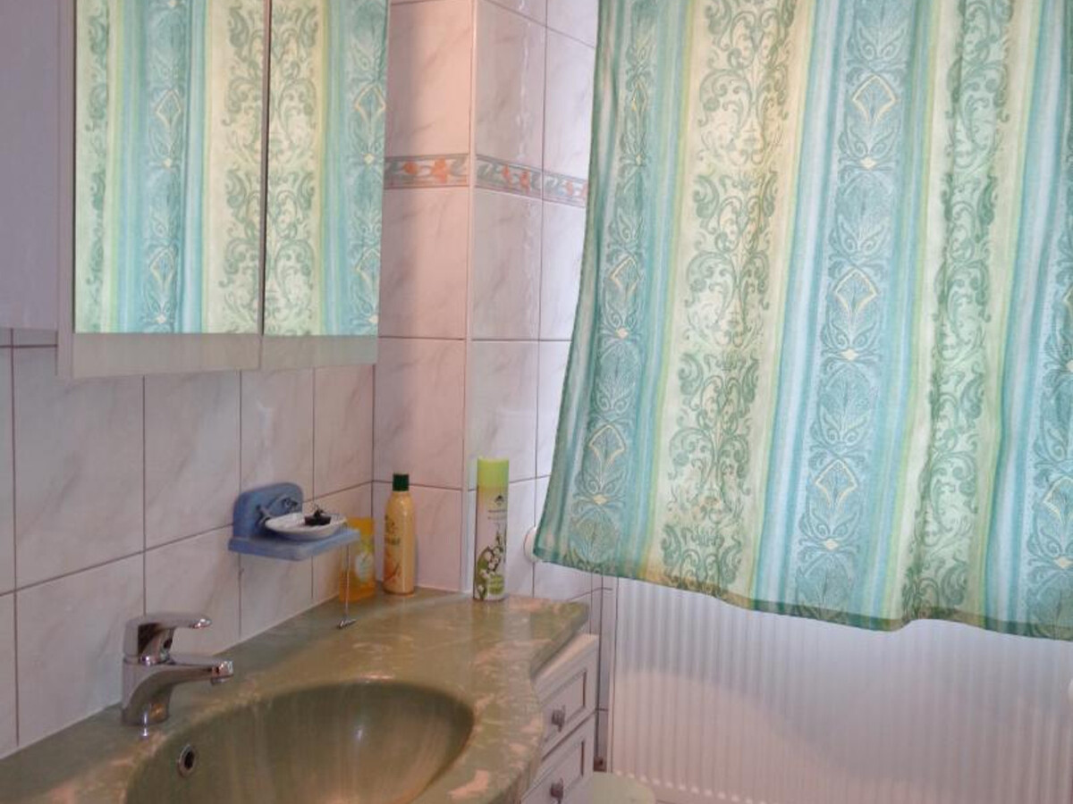 Gîte 75 m² Saint-Germain-Laval, 2 chambres, cour avec barbecue - Photo 9
