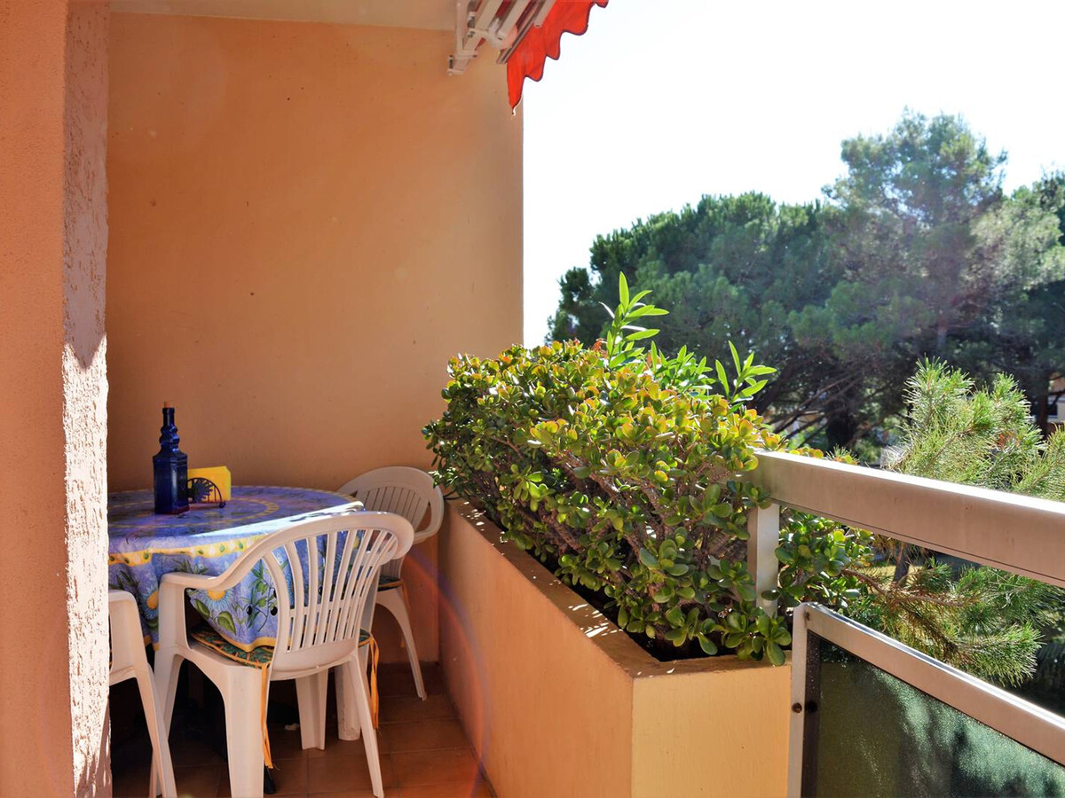 T2 cabine loggia à 300 m de la plage - Bormes-les-Mimosas - Photo 2