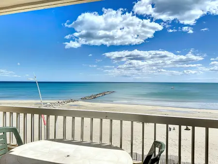 Location appartement à Palavas les Flots, Bel Appartement F2 en 1ère Ligne avec Ascenseur - 4 Pers - Palavas-les-Flots