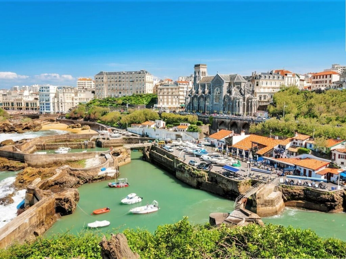 Appartement 3 étoiles avec loggia, 10 min plage à Biarritz - Photo 17