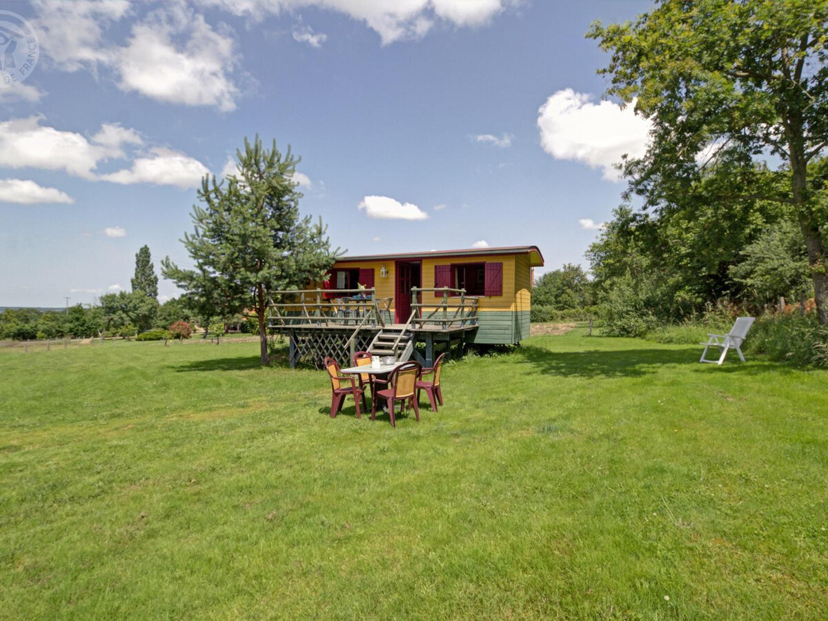 Roulotte pittoresque 4 pers, terrasse 16m², animaux admis - Photo 4