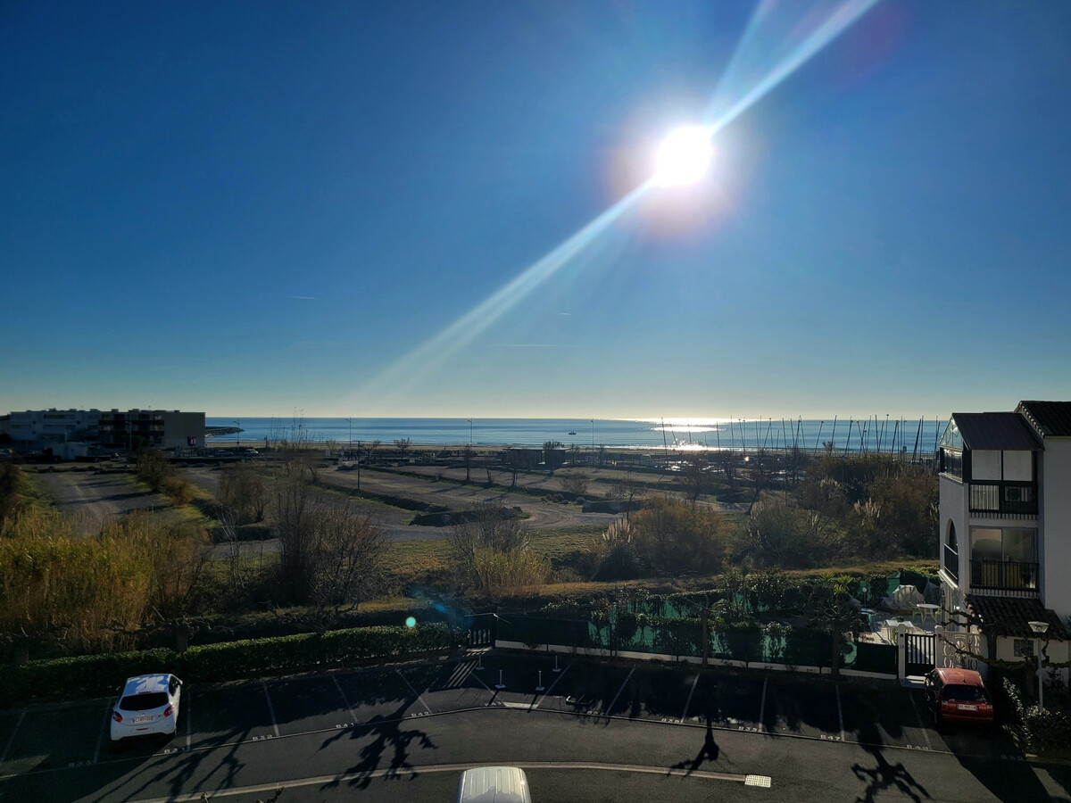 F2 climatisé vue mer à Palavas, parking privé - Photo 2