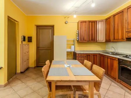 Claudio, appartement 2 pièces au cœur de Luino, à 80 m du lac : photo 8