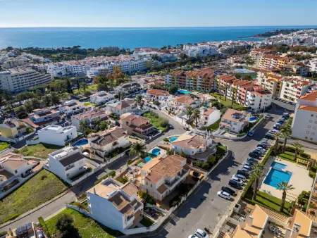 Camélias VIP Properties – Maison 5 ch, piscine chauffée - Photo 2