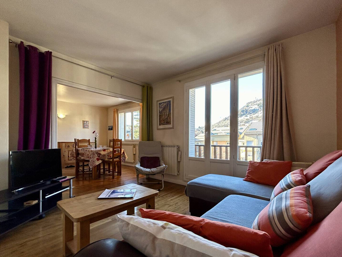 Appartement 3 pièces Briançon, 500 m télécabine Prorel - Photo 2