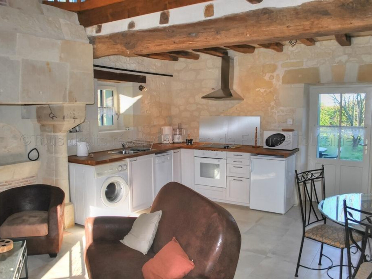 Gîte XVIe-XVIIIe rénové, jardin clos à 200m de la Loire - Photo 6