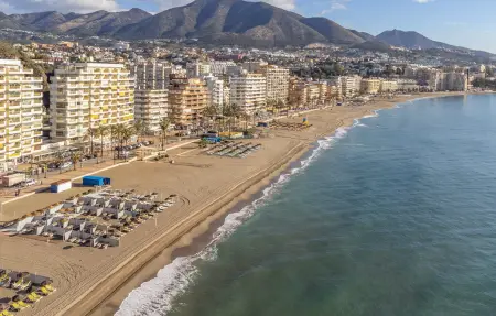 Appartement vue mer avec piscine commune à Fuengirola : photo 7