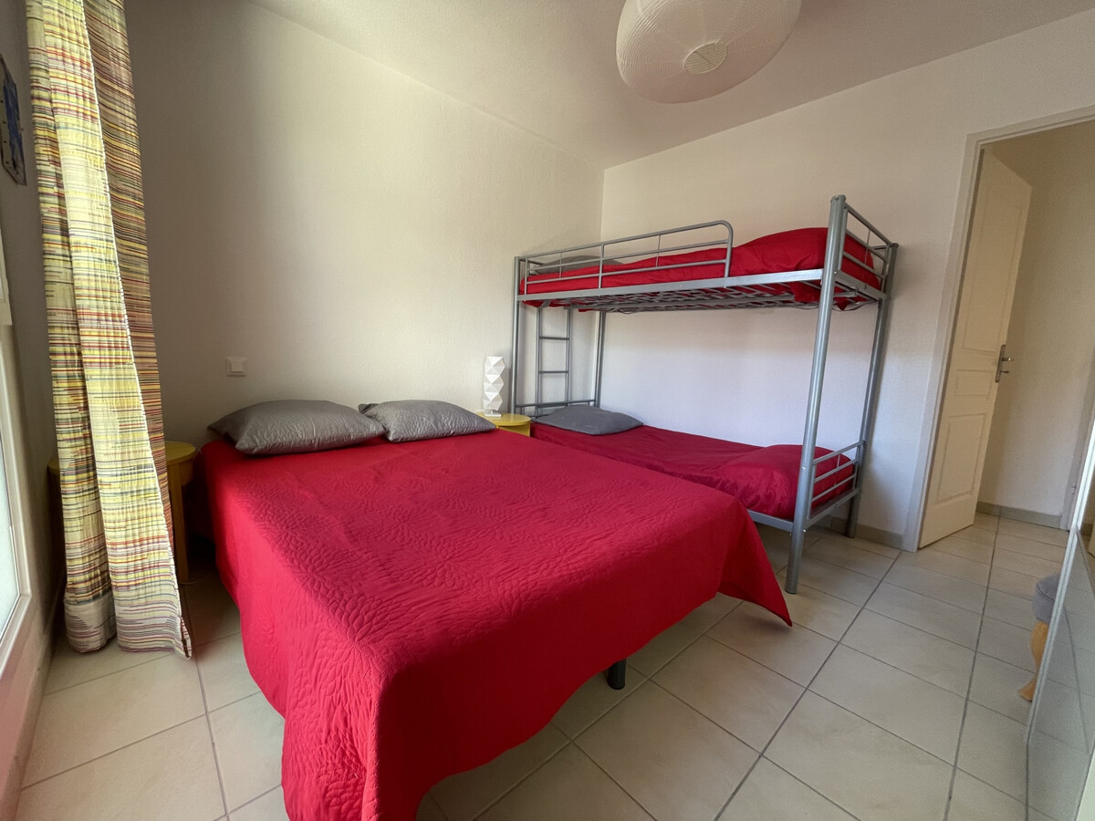 Appartement 2 pièces Sète, 250 m plage, piscine et garage - Photo 5