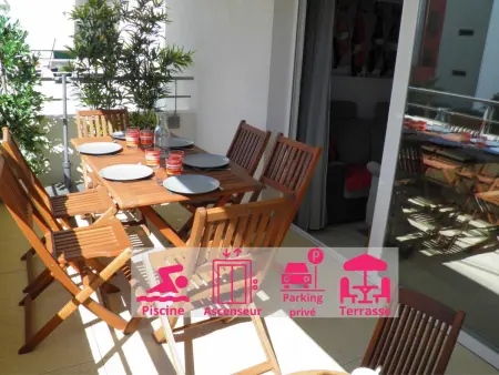 Location appartement à Sète, Appartement 2 pièces cosy avec terrasse et garage privé, proche plage