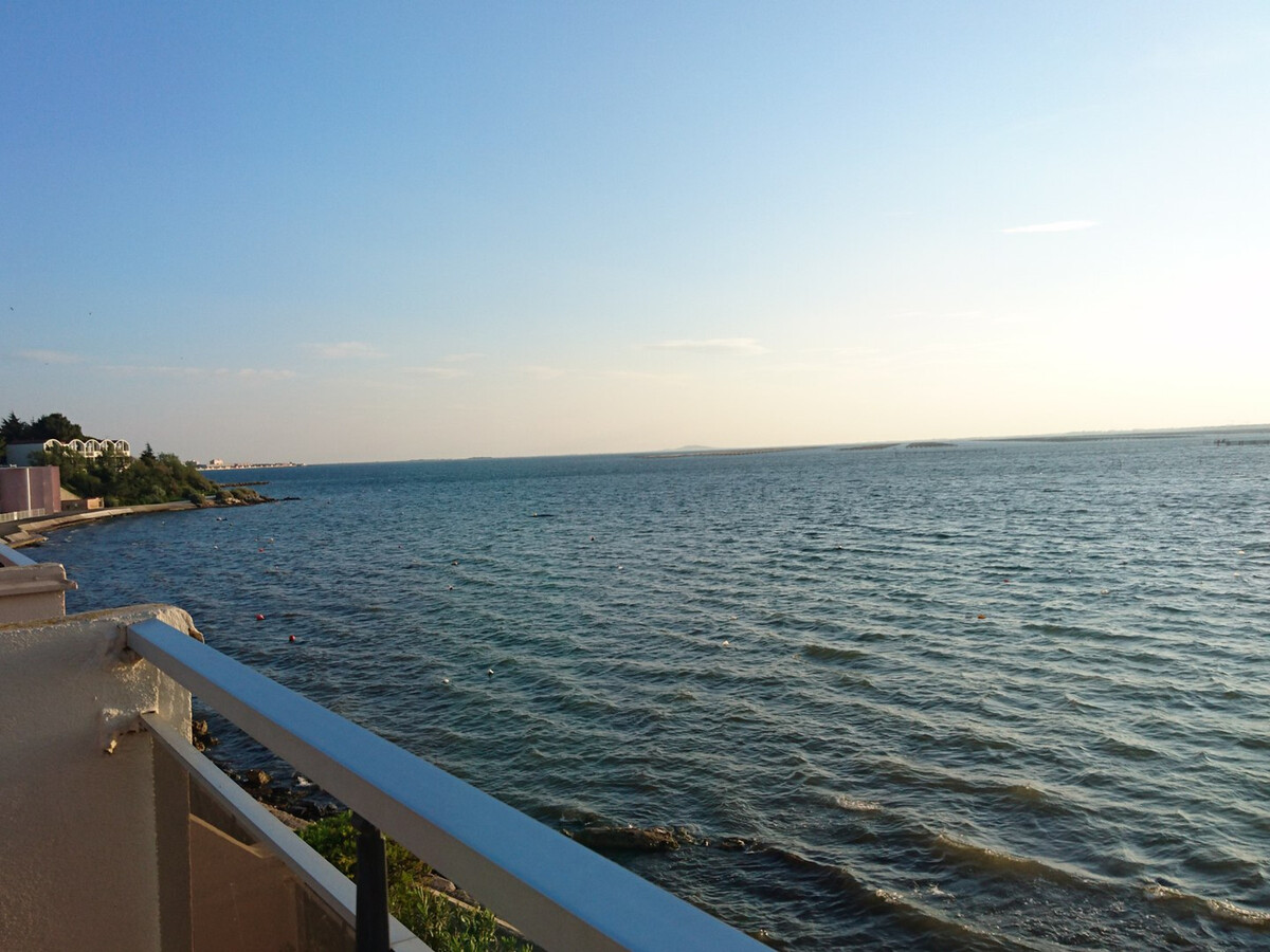 T2 vue étang de Thau à Balaruc-les-Bains, 2 terrasses - Photo 10