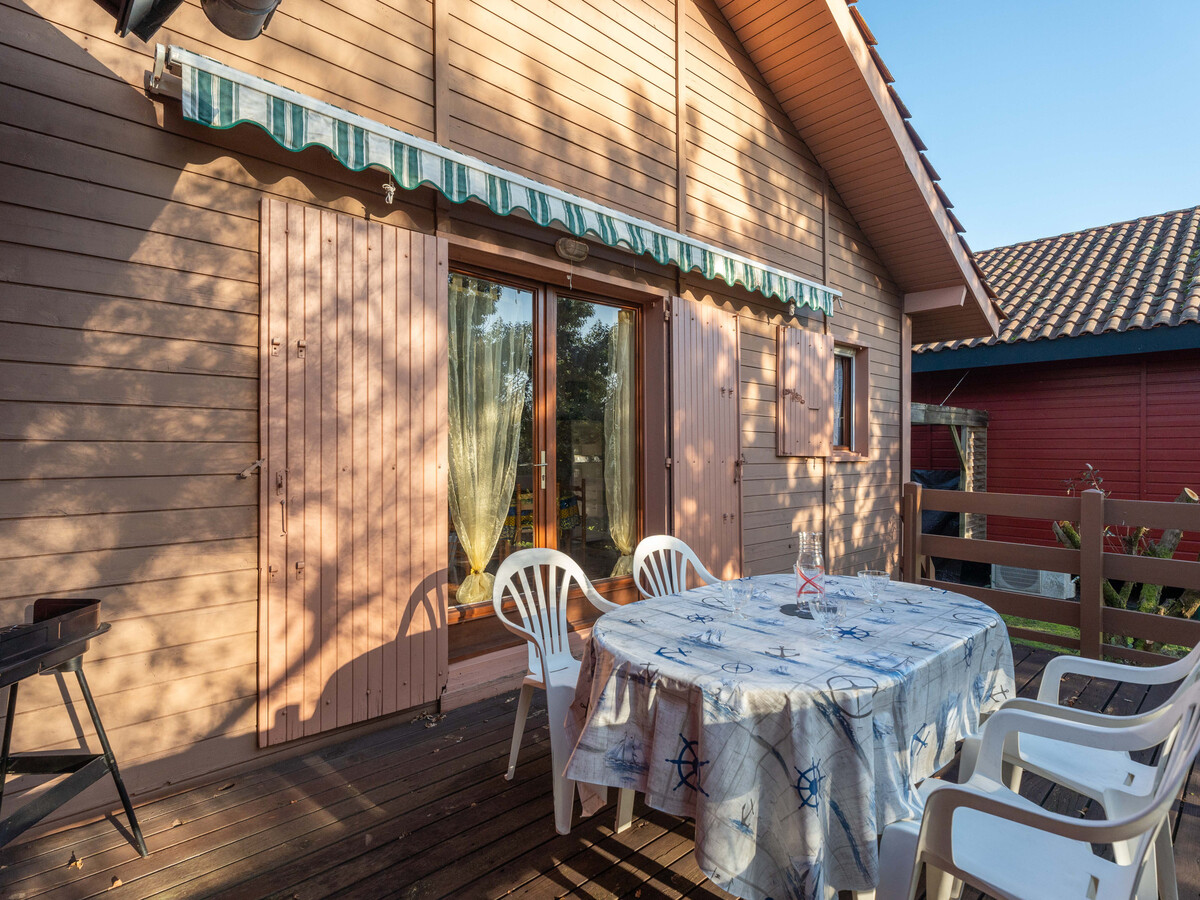 Chalet 62m² lac Sanguinet, 4 pers. – Terrasse, barbecue - Photo 4