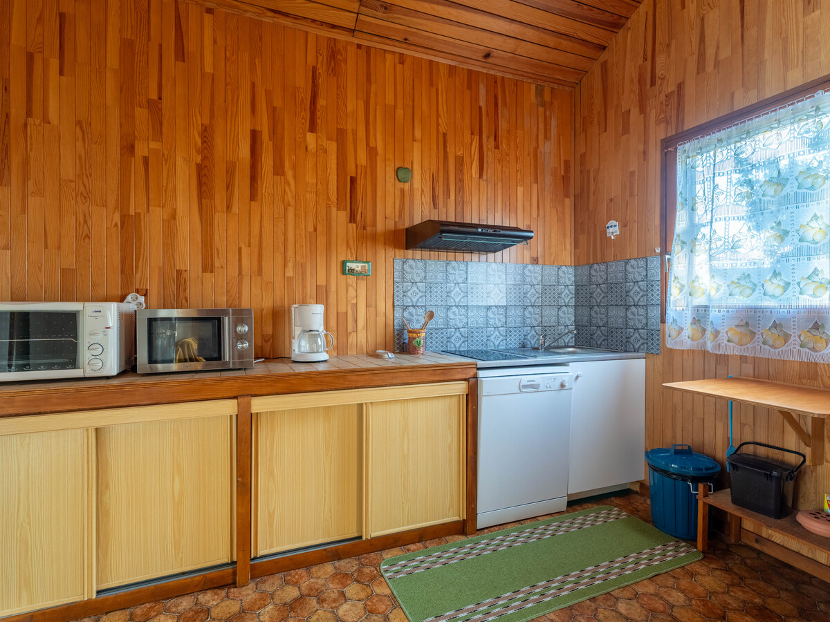 Chalet 62m² lac Sanguinet, 4 pers. – Terrasse, barbecue - Photo 10