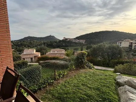 Apt 2 pièces Saint-Raphaël, vue Esterel et accès piscines : photo 6