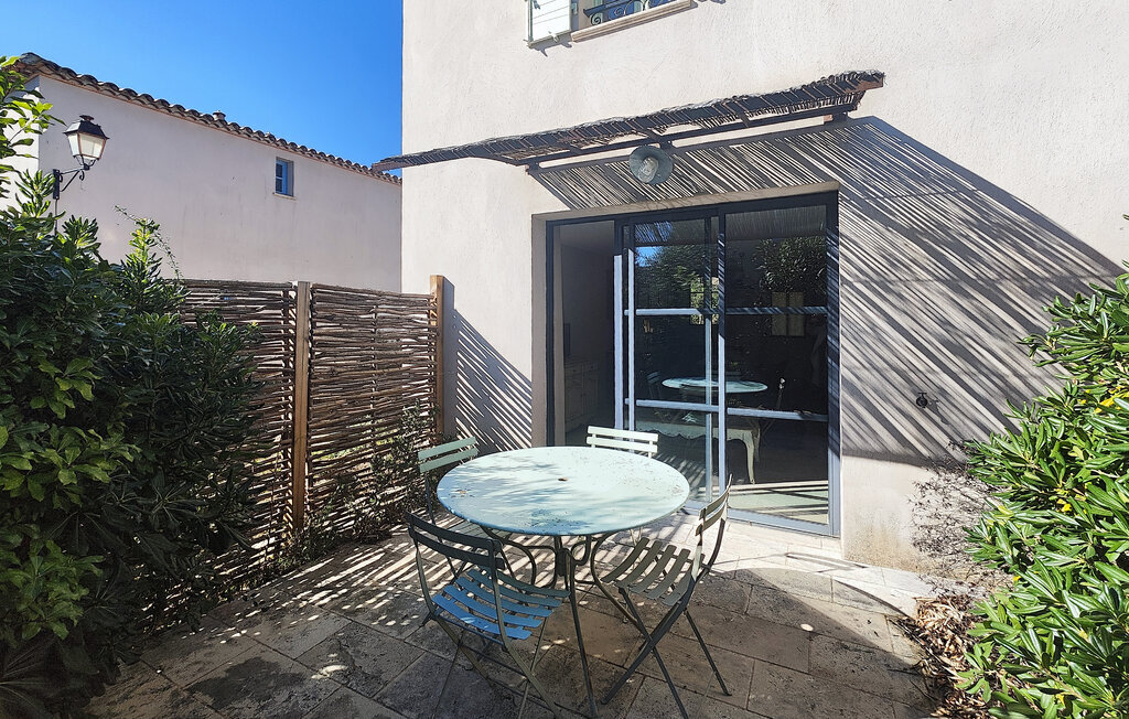 Maison 4 pers. à St-Laurent-de-la-Carbrie, terrasse & jardin - Photo 1