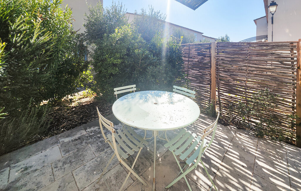 Maison 4 pers. à St-Laurent-de-la-Carbrie, terrasse & jardin - Photo 9