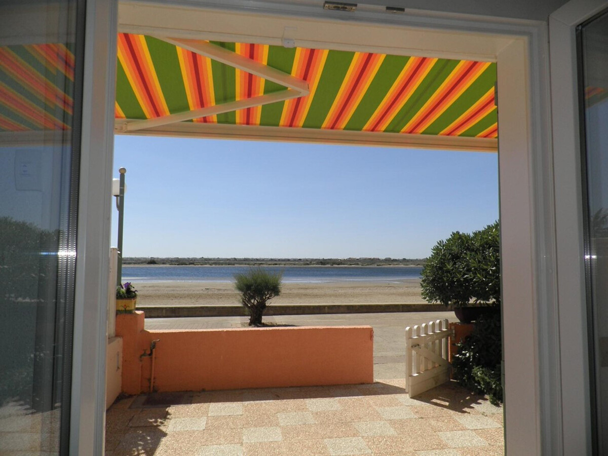 Maison front de plage à Gruissan avec piscine - Photo 12