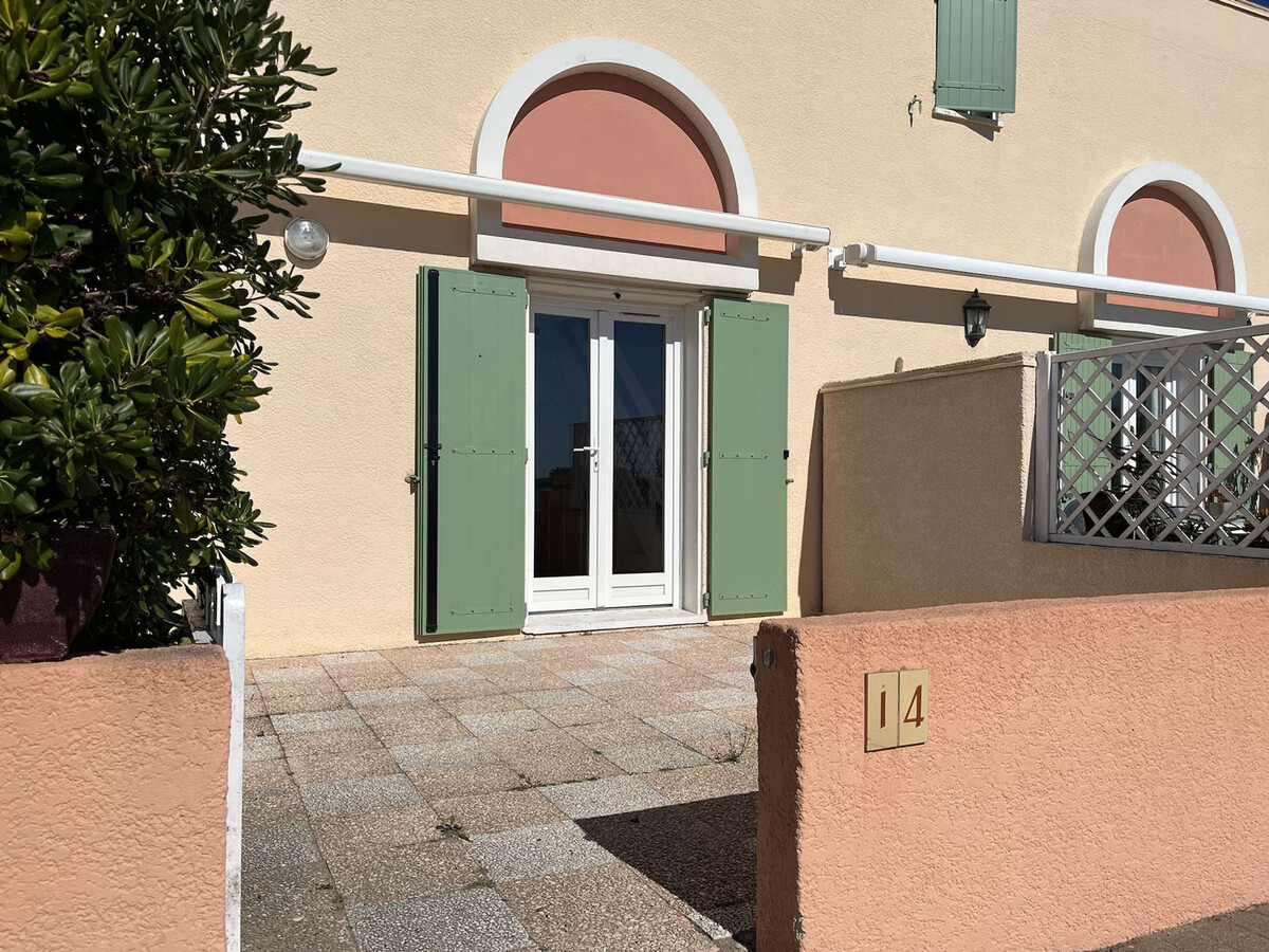Maison front de plage à Gruissan avec piscine - Photo 15