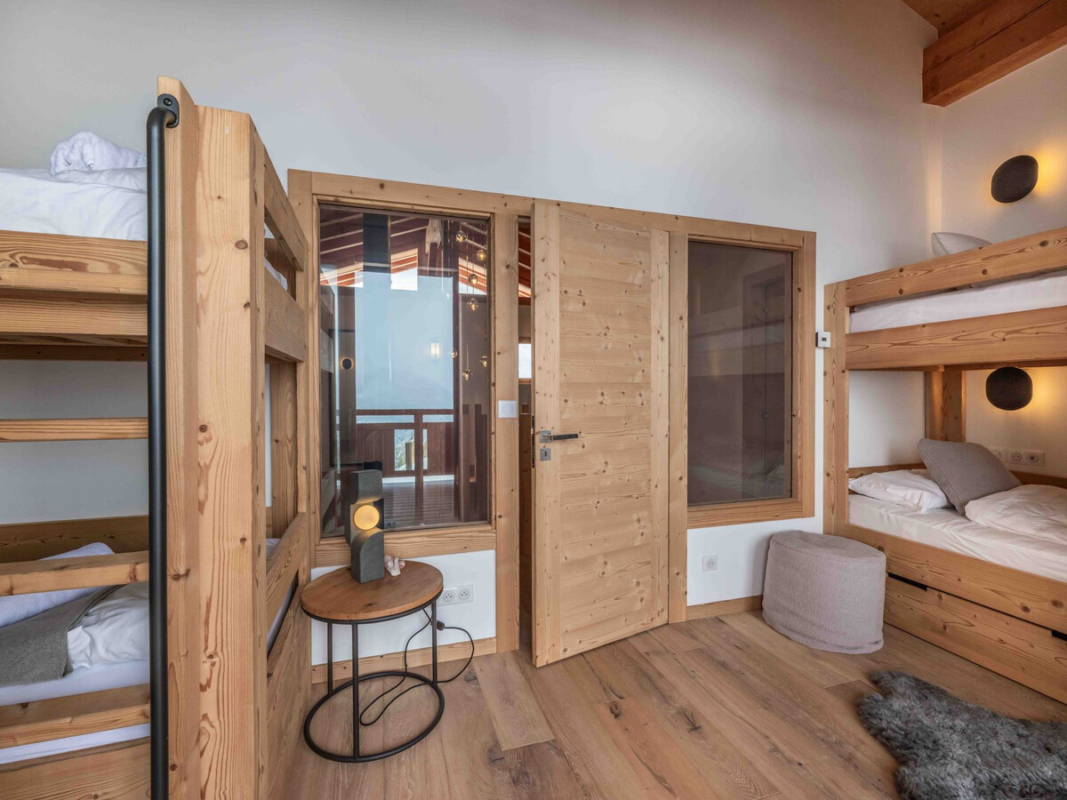 Chalet 5 chambres Combloux avec piscine, jacuzzi et sauna - Photo 12