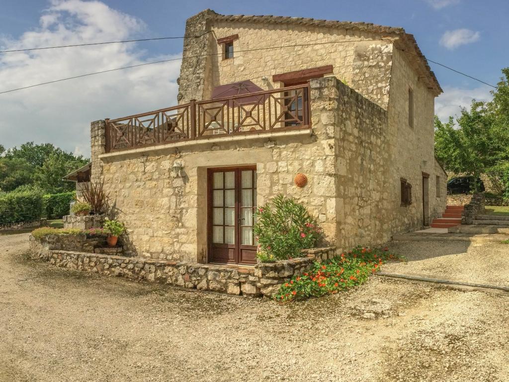 La Tour, maison de vacances avec piscine privée à Roquecor - Photo 2