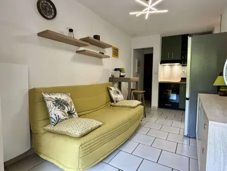 Appart 2 pièces loggia vitrée, piscine à 300m plage : photo 2