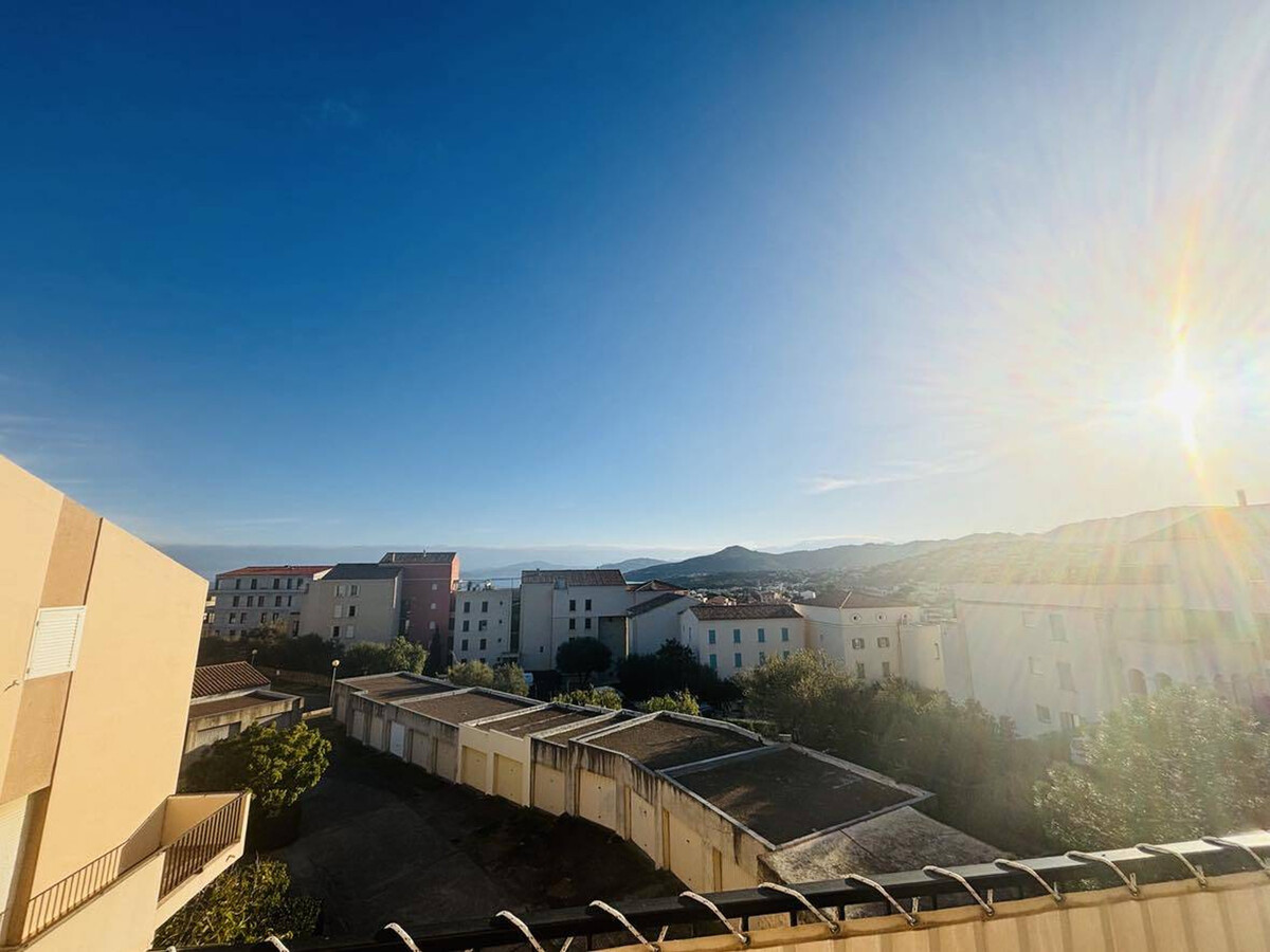 Appartement 2 pièces, 2 terrasses et parking à L'Île-Rousse - Photo 9