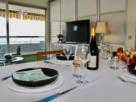 Appart 4 pers. avec terrasse face mer, Marina Baie des Anges : photo 8