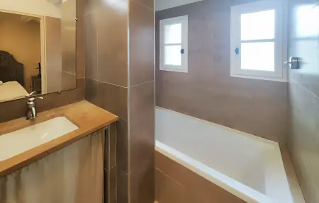 Maison 4 personnes à St.Laurent de la Cabr. - Photo 20