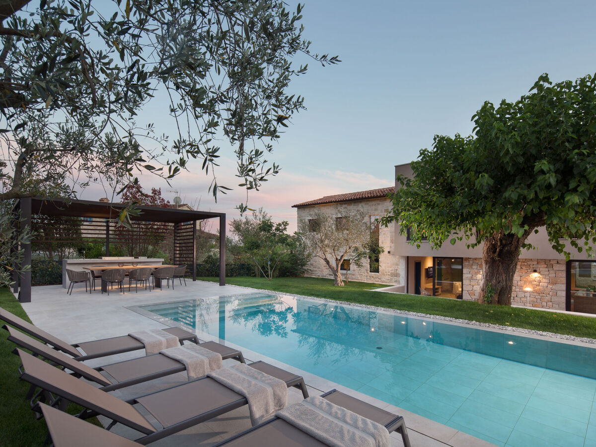 Villa Melon à Poreč : 5 chambres, piscine privée - Photo 1
