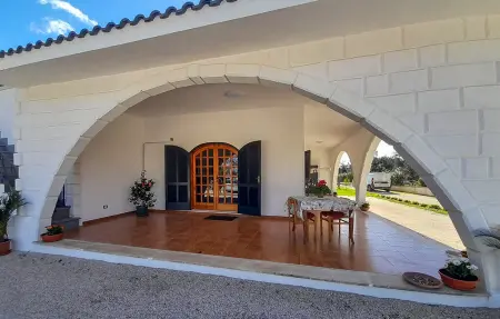 Maison 10 personnes à Mesagne - Photo 2