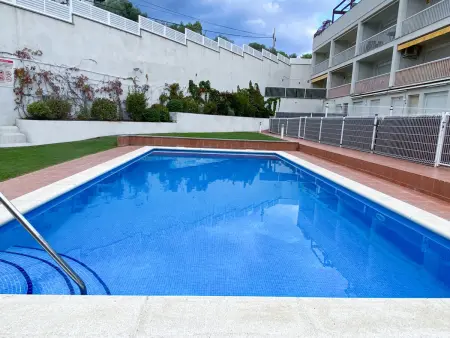 Location appartement à Llançà, Appartement Moderne avec Piscine, Proche Plage des Tonyines