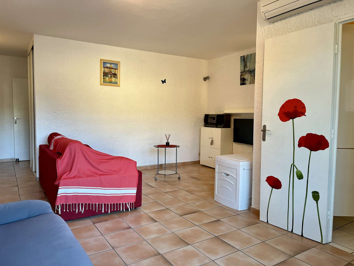Appartement climatisé 2 pièces à Cavalaire-sur-Mer, parking privé - Photo 7
