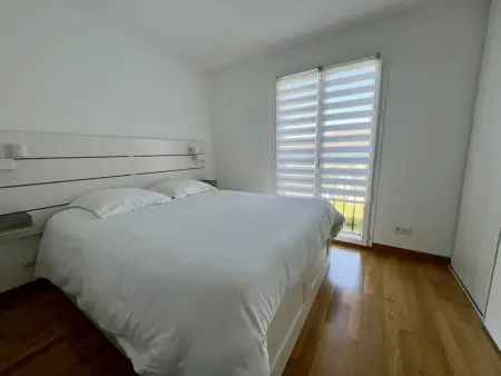 T2 rez-de-chaussée avec terrasse et parking à Cambo-les-Bains : photo 9